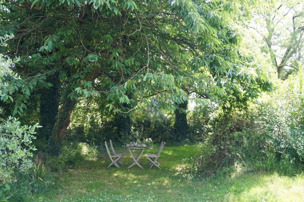 Gite A La Campagne, 30 Min Des Plages Du Morbihan Pluvigner Luaran gambar